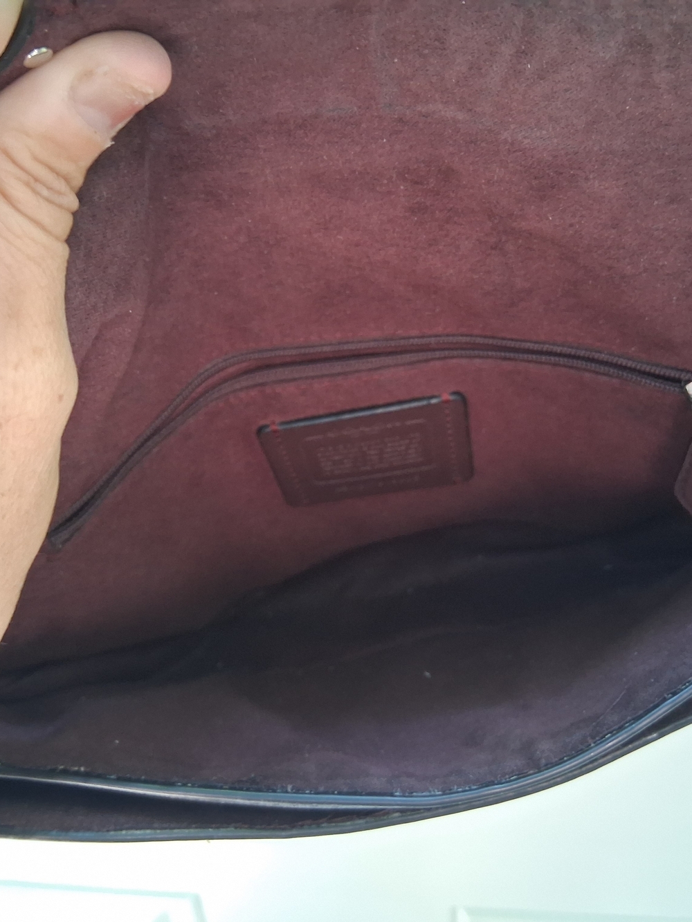 Authentic COACH Georgie Shoulder Bag in Signature Canvas - #5605 - Vintage Look - Picture 3 of 14
